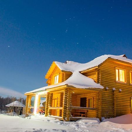 Земляничная Поляна Боровое Shchuchinskiy 外观 照片